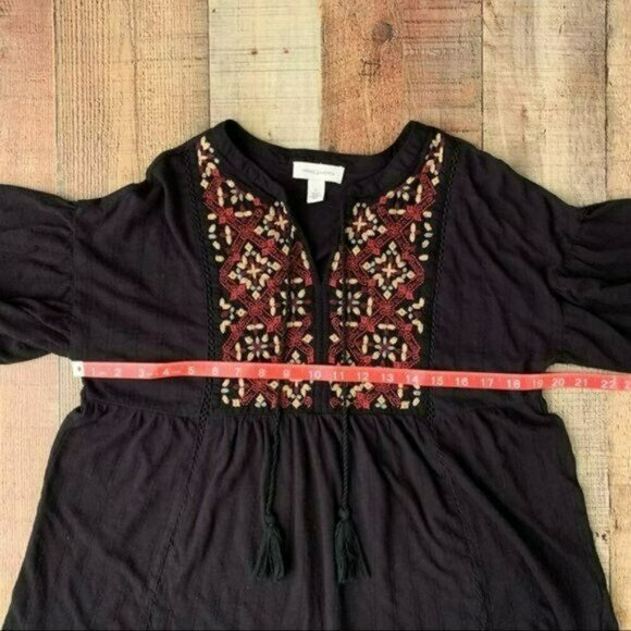 Vintage America women's size small embroidered babydoll tee in Black and Red - Picture 2 of 7